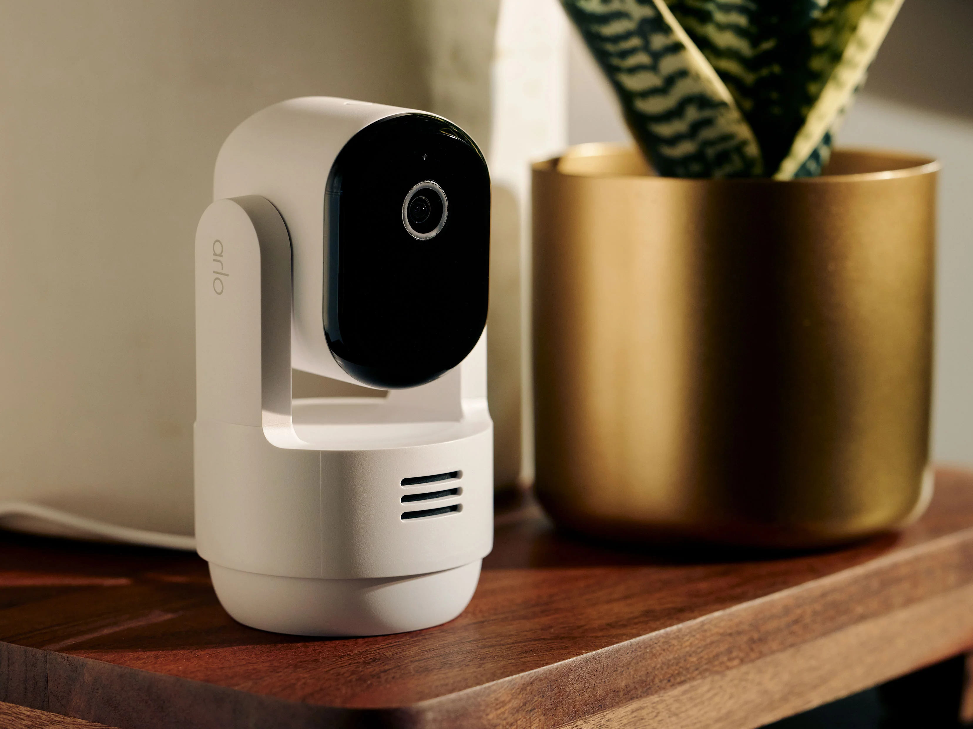 Essential Pan Tilt Indoor Camera - Image 7
