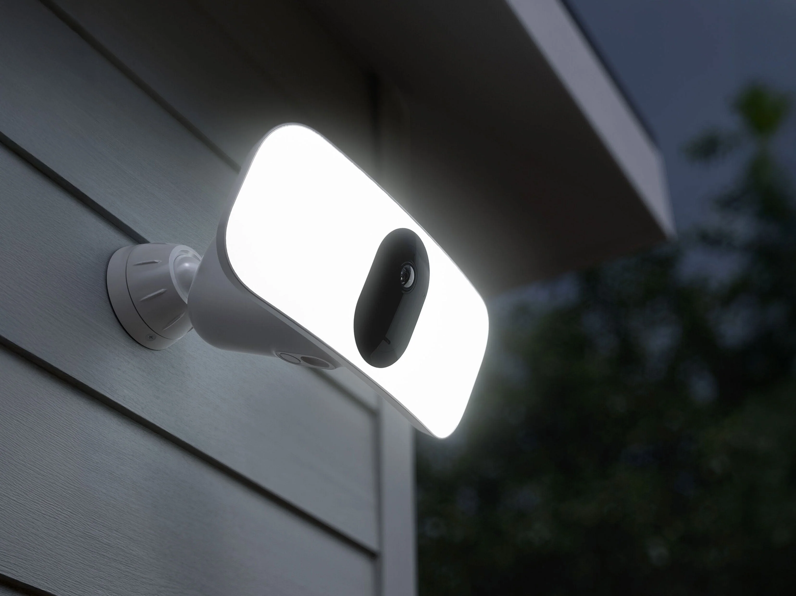 Wireless Floodlight - Image 6